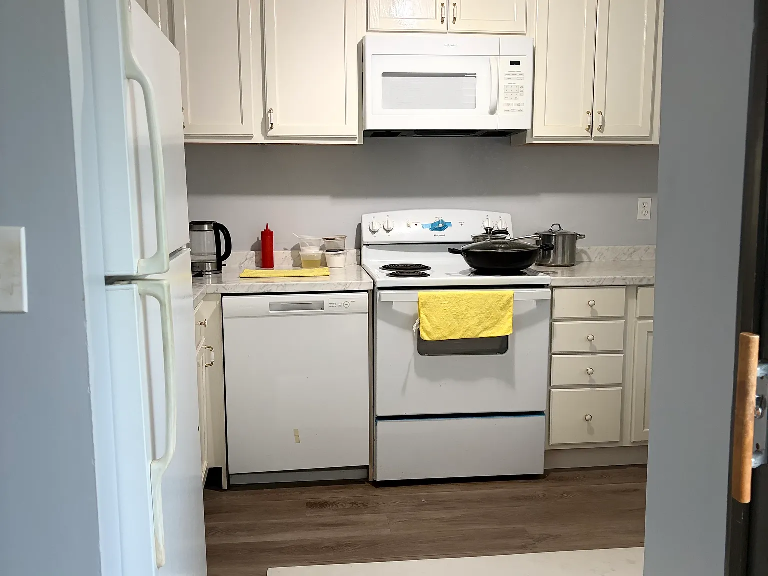 1 bed, 604 sqft, $1,600 — Photo 1