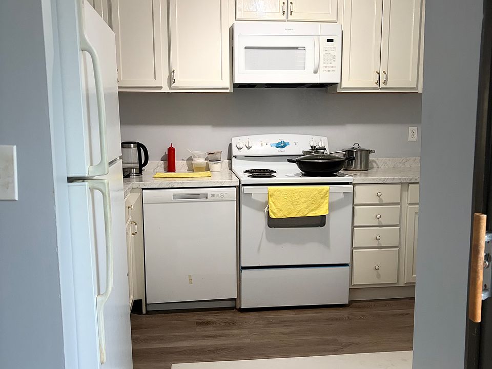 1st image of 7 Padanaram Rd Unit 174