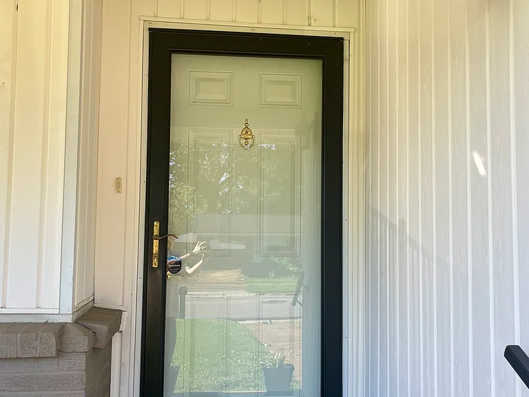4215 Coffee Dr SW — Photo 2