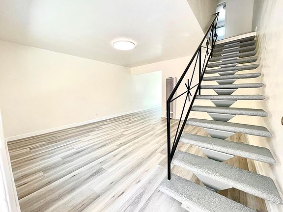 3rd image of 3753 Locke Ave #2