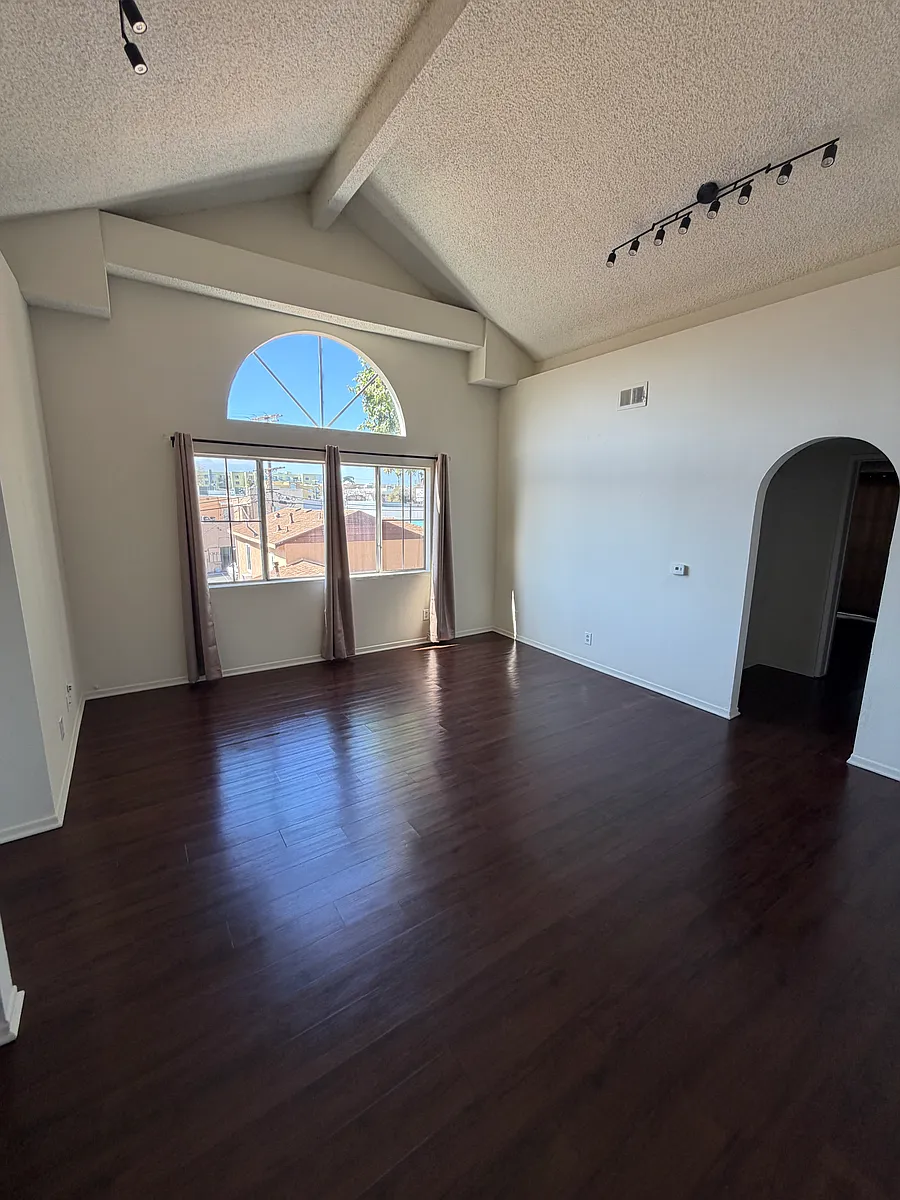 Living room - 11018 Morrison St #6