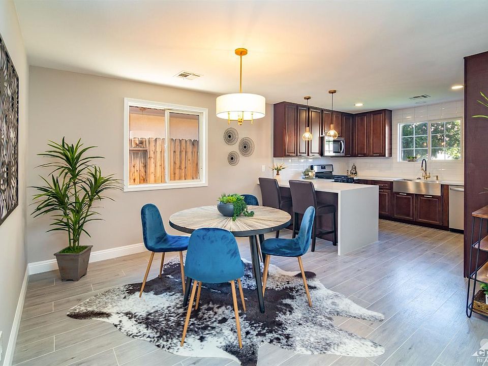 1st image of 51820 Avenida Velasco