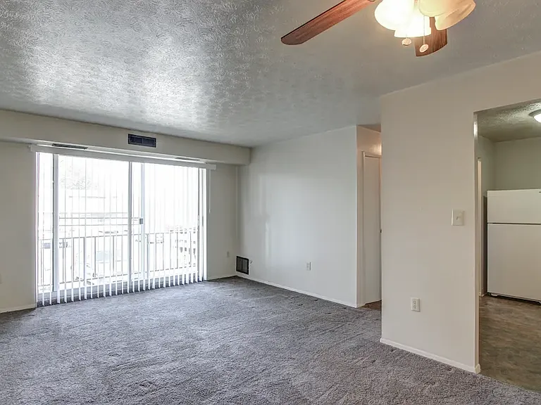 Lake Street Apartments — Photo 19