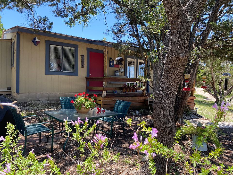 1st image of 307B Eagles Nest Dr