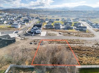 808 W 70 N, Hyrum, UT 84319