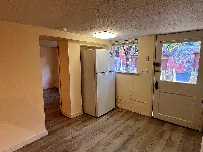 123 Richardson St #A — Photo 2