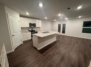 3252 Chappelwood Dr, Crestview, FL 32539