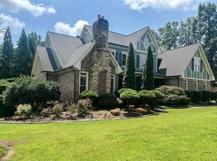 2164 Northern Oak Dr, Braselton, GA 30517