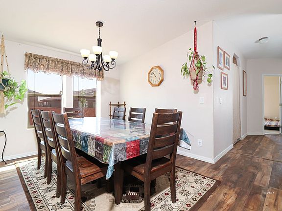 5th image of 881 Sandpiper Dr