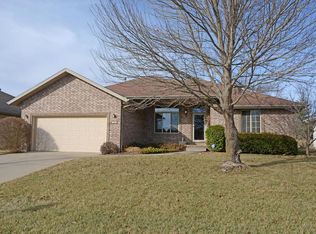 3327 E Lark St, Springfield, MO 65804