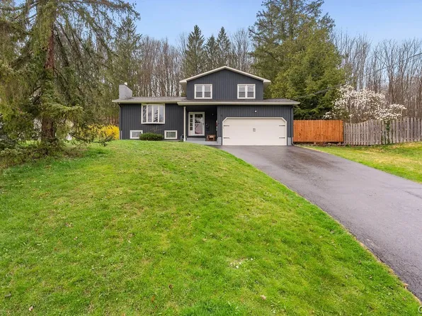 4 Dunlap Ave, Marcellus, NY 13108
