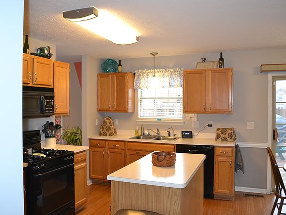 4th image of 12702 Tealwood Dr