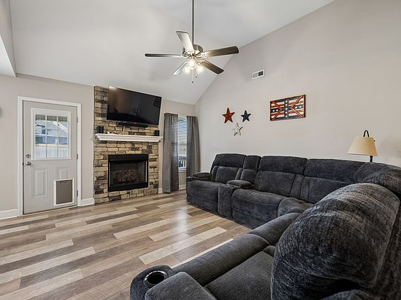 2nd image of 247 Stone Bluff Way