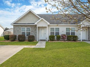 1104 Allen Ridge Dr UNIT B, Greenville, NC 27834