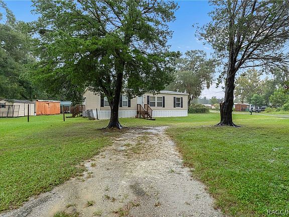 3rd image of 6983 W Cyrus St