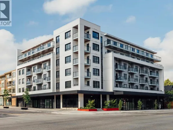 1680 E 12th Ave #208, Vancouver, BC V5N 1Z9