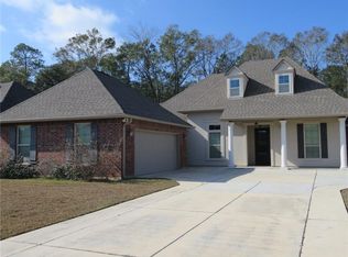 1709 Orchard Dr, Covington, LA 70435