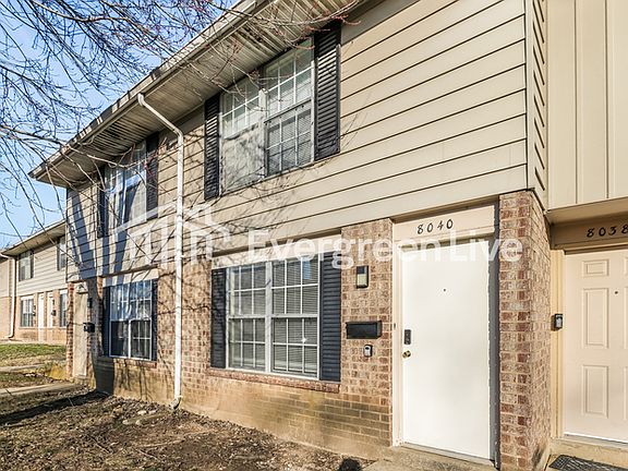 2nd image of 8040 Mount Everest St