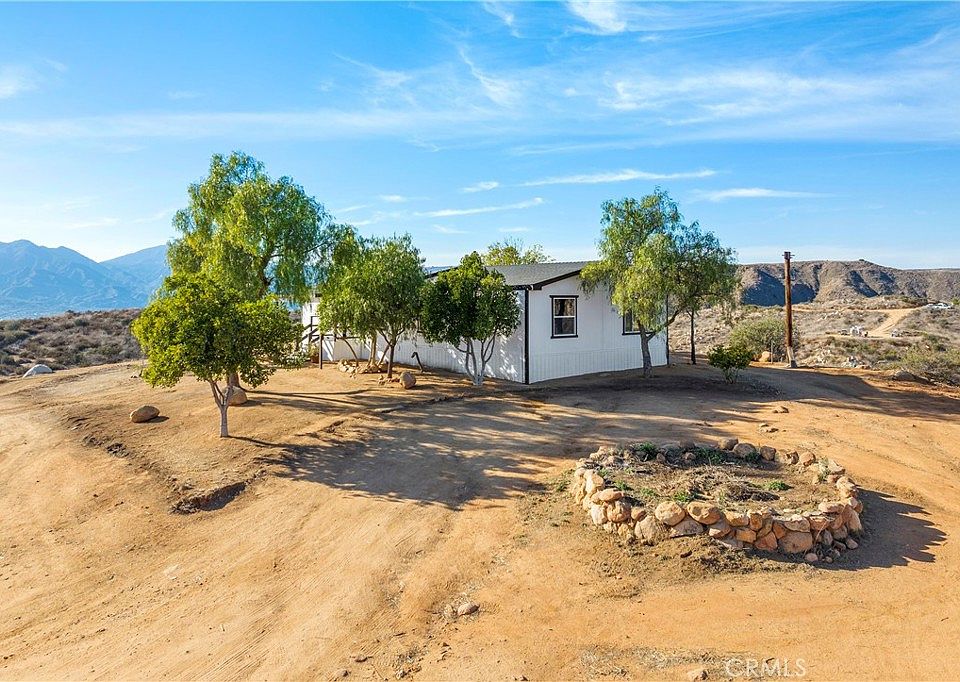26025 Lindell Rd, Lake Elsinore, CA 92532 Zillow