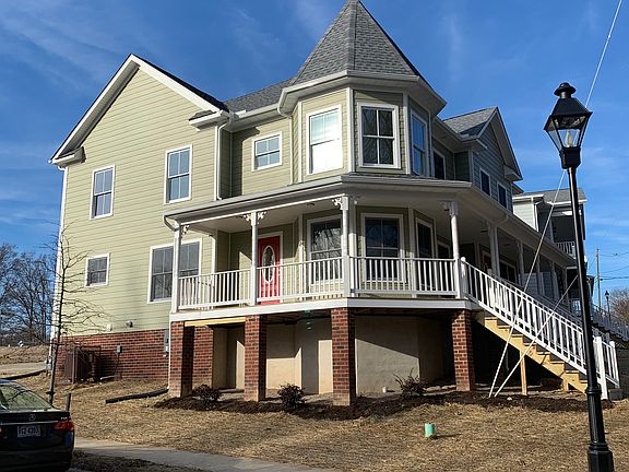 3rd image of 1610 Matthews St