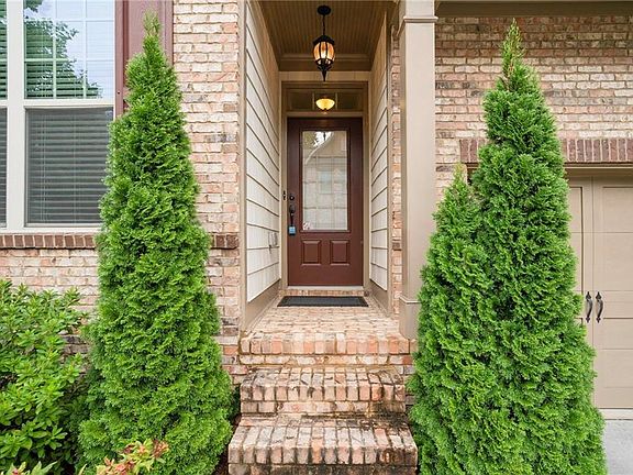 4th image of 7615 Glisten Ave