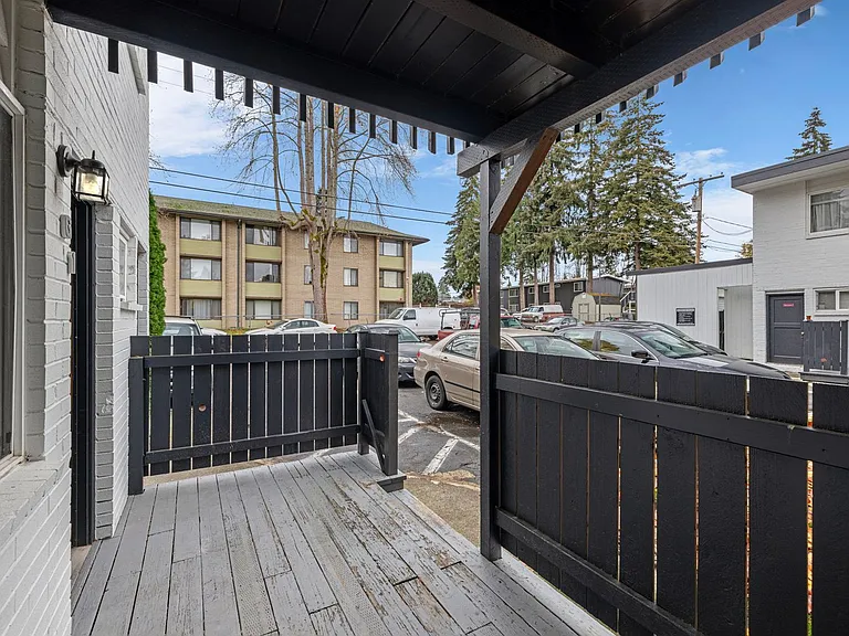 Manhattan Apartments - Normandy Park — Photo 47