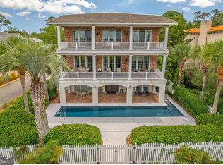 2212 Ocean Rd, Saint Simons Island, GA 31522