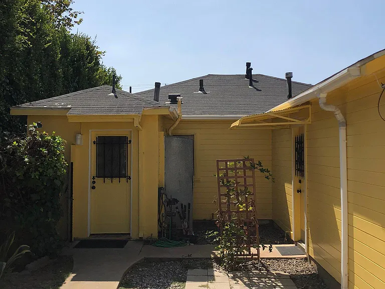 647 Brooks Ave — Photo 13