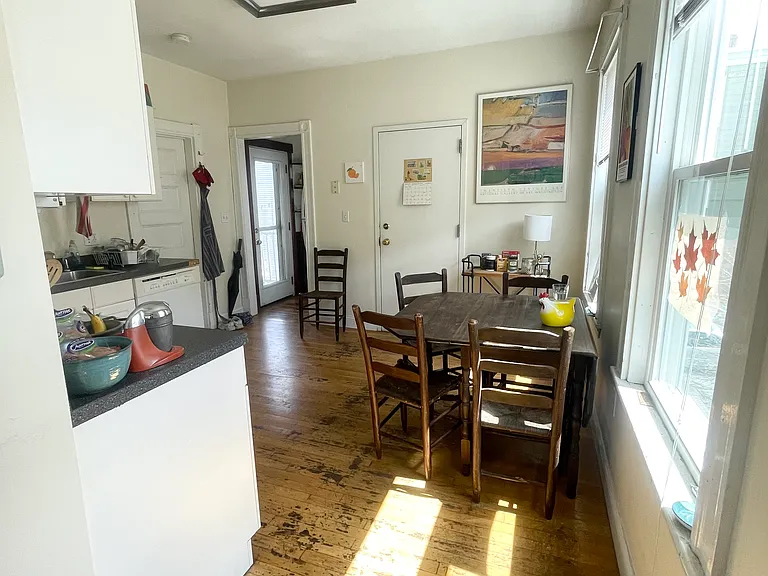 83 Beacon St #2 — Photo 15