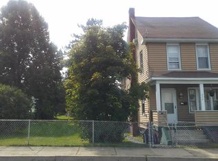 824 Seybert St, Hazleton, PA 18201
