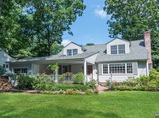 459 Wastena Ter, Ridgewood, NJ 07450