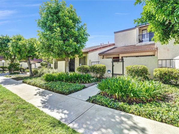 18136 Oxnard St Unit 40