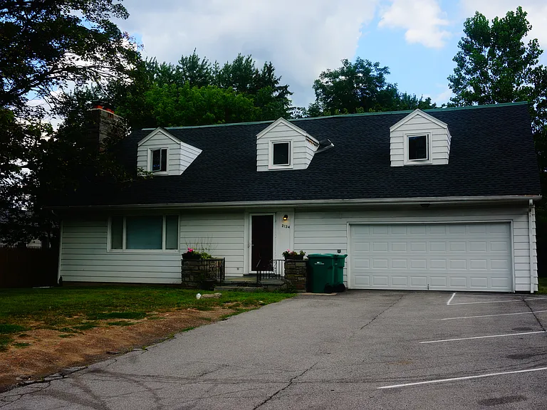 2134 W Henrietta Rd #UP — Photo 17