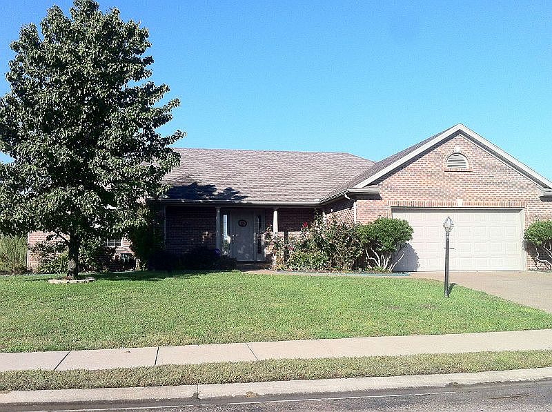 1st image of 6132 Eastbourne Dr
