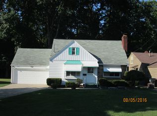 442 Orlo Ln, Youngstown, OH