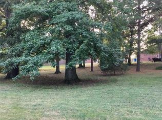 1522 Spring Creek Dr, Murray, KY 42071