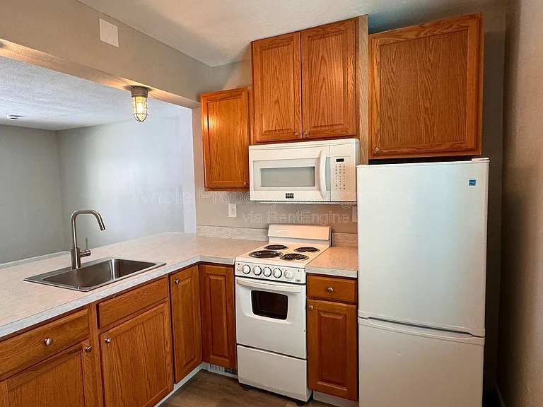 3455 N Jackson St — Photo 5