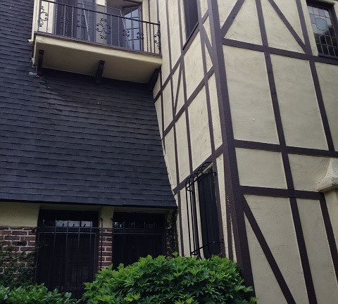 3rd image of 1156 N Curson Ave