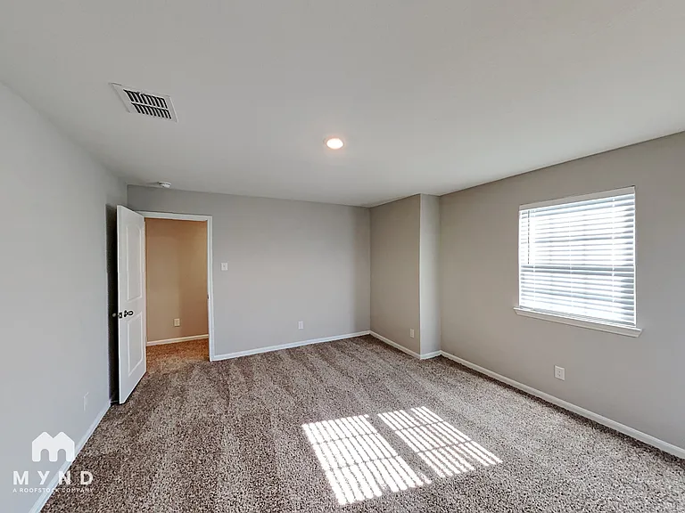 9107 Crestway Rd — Photo 11