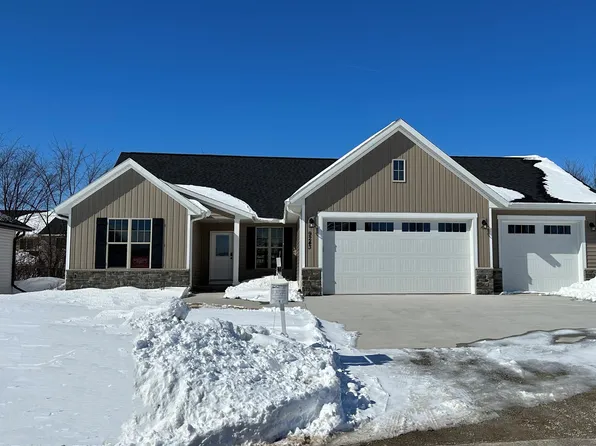 N9243 Constellation Dr, Appleton, WI 54915