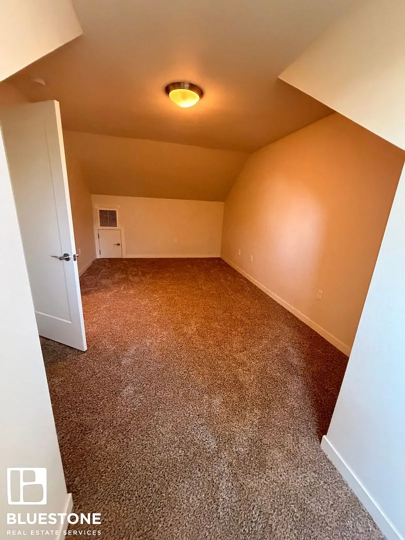 Spacious 3BR/2.5BA Townhome + Modern Updates + Parking! Available NOW — Photo 2