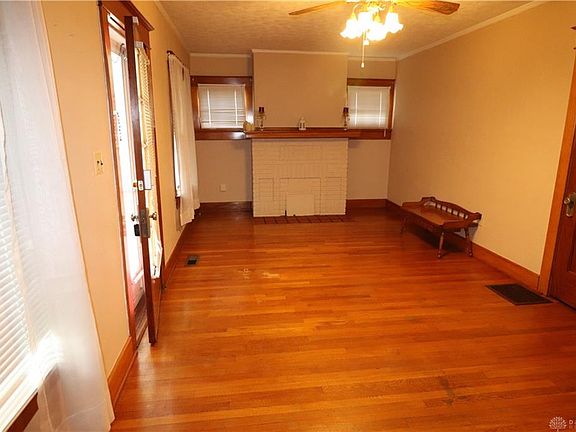 2nd image of 339 Fernwood Ave