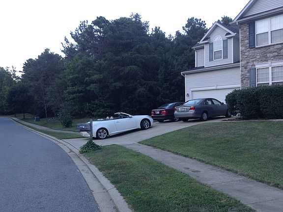 2nd image of 1010 Magnolia Dr