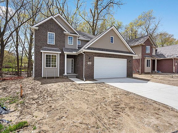 2nd image of 24683 Pembrooke Dr