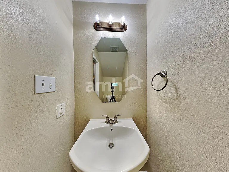 1414 Monte Carlo Dr — Photo 8