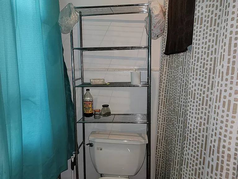 6035 Vine St — Photo 7