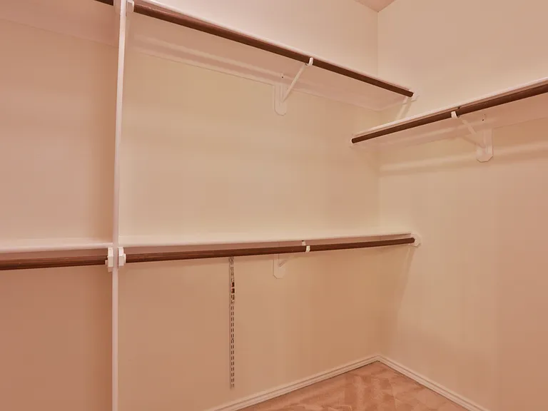 7836 Armor Ln — Photo 15