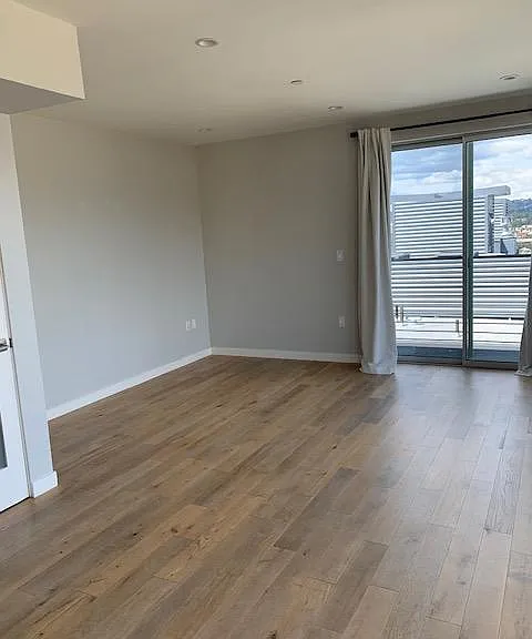 1729 Lucile Ave — Photo 34