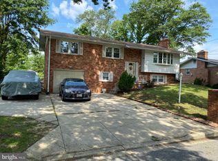 6101 Hope Dr, Temple Hills, MD 20748