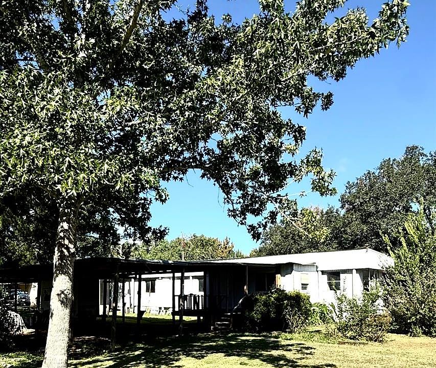 1st image of 377 Avenue H